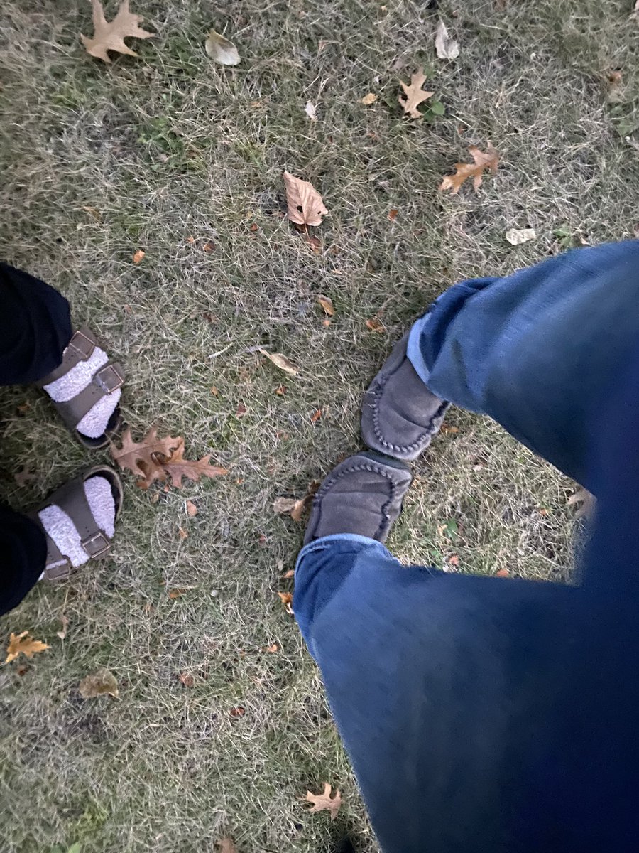 bxrxox's tweet photo. @Wizardofsol is a ballerina https://t.co/Gf1GkhOwEp