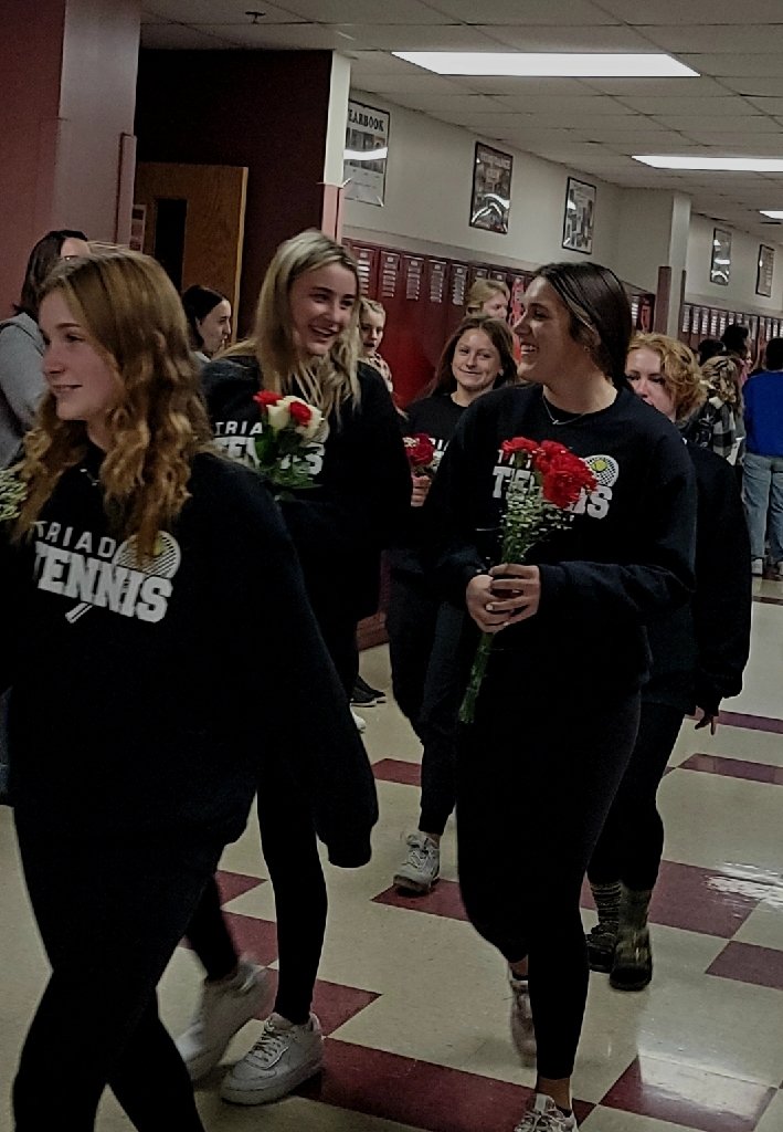 TriadHighSchool's tweet photo. State send off for Triad Tennis! 🎾 
Go Knights! 
#statebound2022 #triadproud https://t.co/DyAOlHwC6d