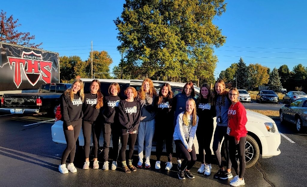 TriadHighSchool's tweet photo. State send off for Triad Tennis! 🎾 
Go Knights! 
#statebound2022 #triadproud https://t.co/DyAOlHwC6d