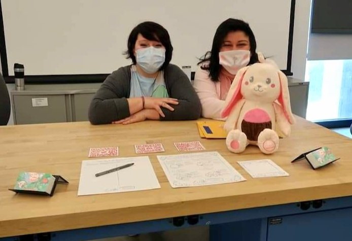 bobastudios's tweet photo. Last week we visited @MICAGameLab's senior class to talk about our experience as game students participating in UP/Start along with @MICA_CD! ๐ฎ๐ฉโ๐ผ
And stay tuned for a special #FanArtFriday this week... ๐
#MICAmade #MICApreneurship #indiedev #gamedev #WomenInGames #IndieWomen https://t.co/r2nZTC4FB7