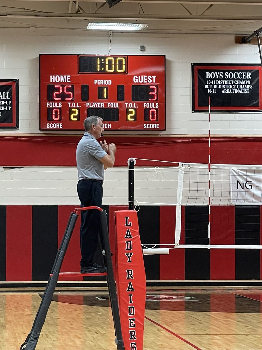 LanceK17's tweet photo. Hanging out @NGHS_Raiders watching some awesome @Jackson_Vikings Lady Vikings Volleyball do the thing. @DavidDunphy17 @szburt @lesterhampton off to a great start to game two ladies! @JTCGirlsCoaches have 8th grade B team locked in. They took care of business! https://t.co/vQ5gEEd5CS