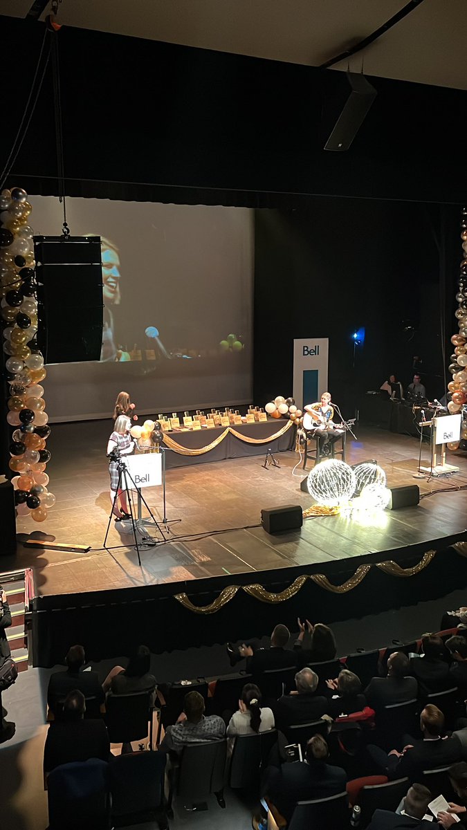 ptbochamber's tweet photo. The recipient of the #LocalFocus is #LivingLocalMarketplace
  Thank you to category sponsor @TrentUniversity  
#PKexcellence #StrengtheningBusiness
#PtboKawarthas https://t.co/VmEGAMADcH