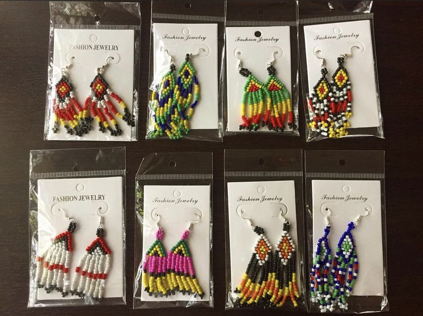 maykamaykaba's tweet photo. Looking for a gift that you want to give to your loved ones this Christmas? You can check https://t.co/zyYh7hqPt9 for handicrafts by the Lumad, for the Lumad.

100% of proceeds go directly to displaced Lumad communities. :)

#StandWithTheLumad
#ReopenLumadSchools https://t.co/dVJAkBEuXy
