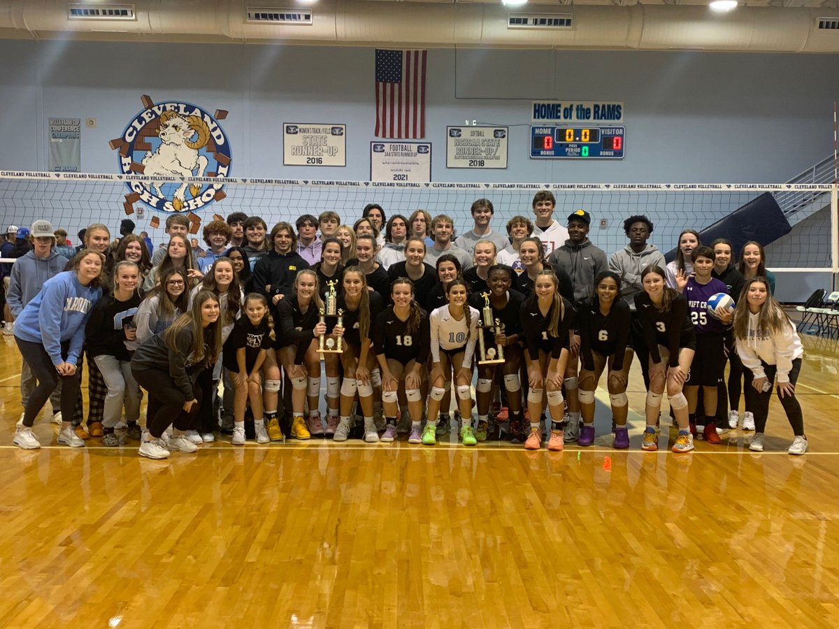 ClevelandHighS1's tweet photo. We are honored to present to you the 2022-2023 Women's Varsity Volleyball Conference Champions and the 2022-2023 Women's Varsity Volleyball Conference Tournament Champions!!! Congratulations!!!  Very are so proud of you!!! #clevelandproud https://t.co/0EqkAKnF6t