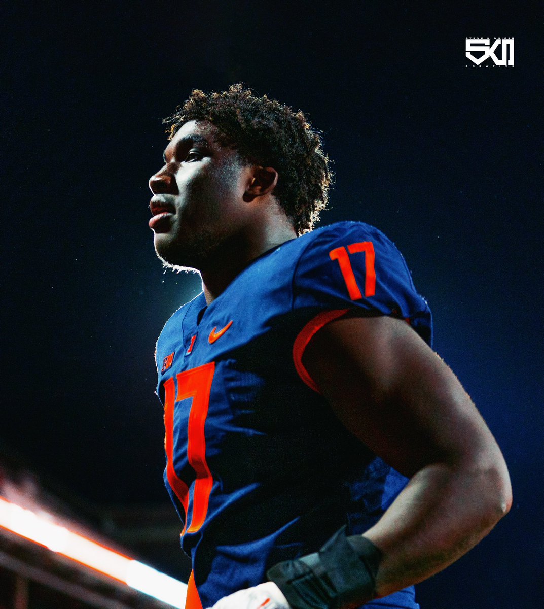 SteveKSnider's tweet photo. One of the best freshman in college football. 📸

@247Sports mid season True Freshman All-American. 🔸🔹

@Gabeosama https://t.co/nYMZPmtmZ1