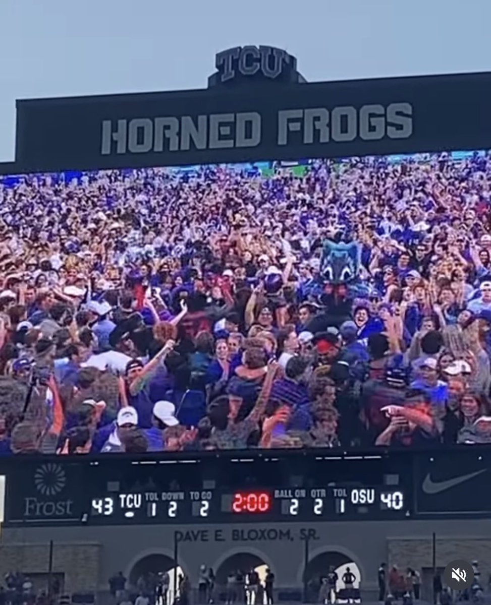DelaneyLundberg's tweet photo. Does it get ANY BETTER than a double overtime WIN?  #stillundefeated #TCUhasmyHEART 💜🤍🐸
#bringitKState https://t.co/Amri1ecsYk