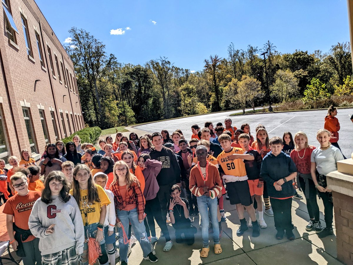 CMSCounselors3's tweet photo. CMS Unity Day Walk was a success! Raised money for our PBIS and Wellness teams. Raised awareness to unite for kindness, courage, and inclusion, to prevent students from being bullied. #UnityDay #BullyingPrevention #ChooseKindness https://t.co/fcyRm6zYQ3