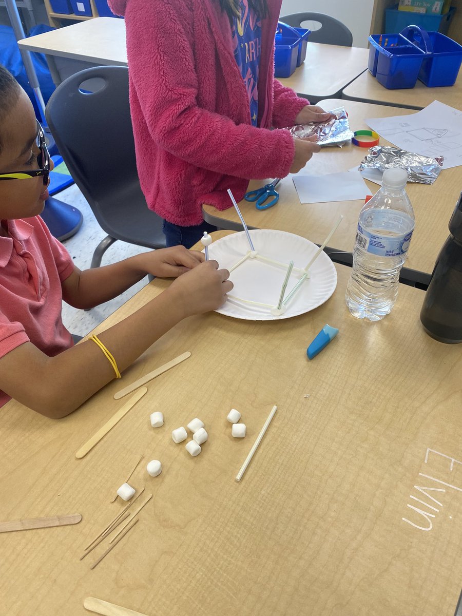 MrsWheelerFCPS's tweet photo. To wrap up our weather and climate unit, students built hurricane proof structures and tested the durability of their structures in various wind speeds and rain (simulated by an industrial fan and our sink!) 
So much fun with these engineers! #oneWaverley https://t.co/S6CzNuX8GZ