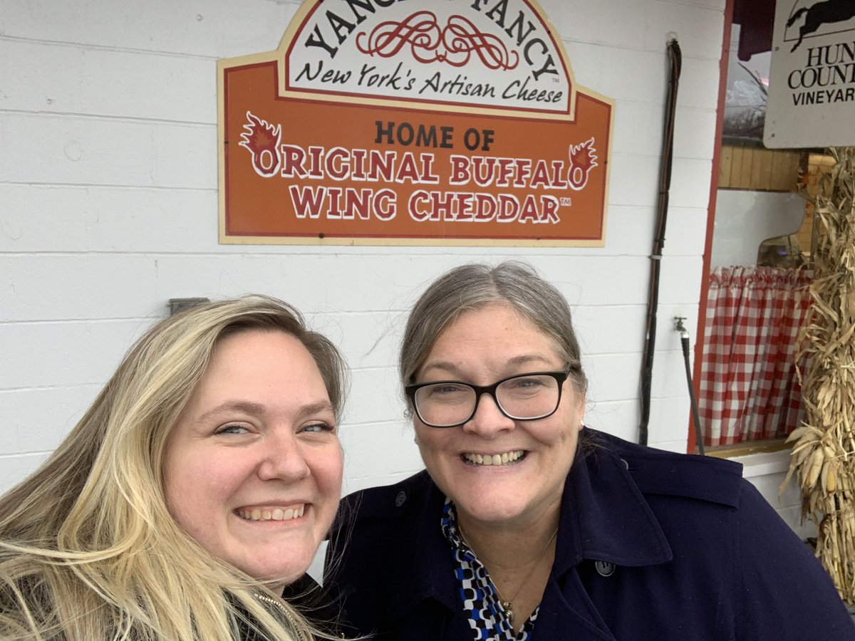 h_nellis's tweet photo. When in #Buffalo 🦬 https://t.co/dBVx4lX9Ov