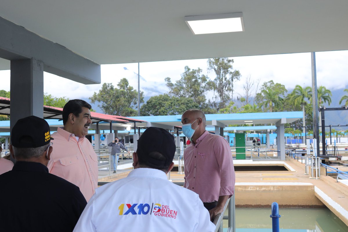 Acompañamos a nuestro Pdte. <a href="/NicolasMaduro/">Nicolás Maduro</a> en la jornada de trabajo para presentar Balance del Sistema 1x10 del Buen Gobierno y los Avances de las Bricomiles.

A 11 días de la tragedia de Las Tejerías, nuestras niñas, niños y jóvenes volvieron a las aulas. 

<a href="/delcyrodriguezv/">Delcy Rodríguez</a>