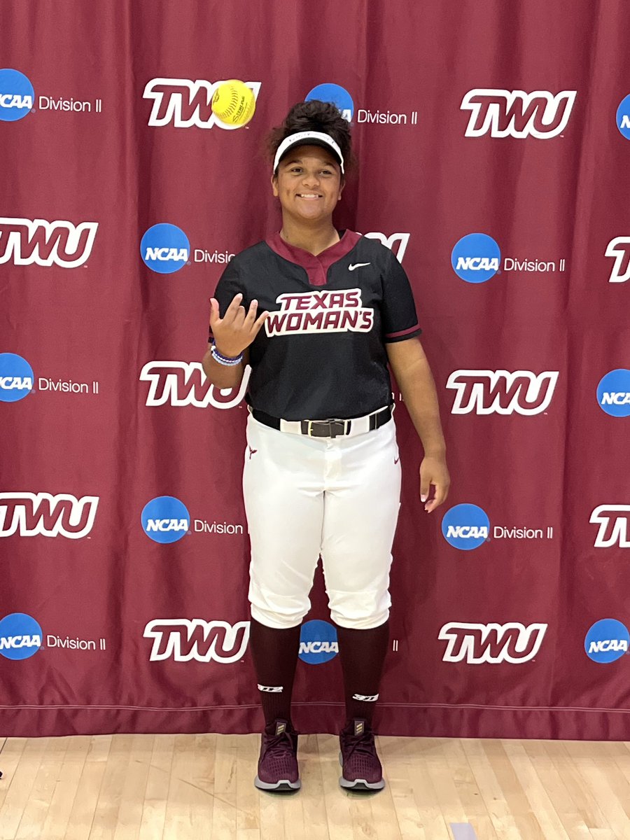 2023lizzie's tweet photo. I am very excited to announce that I will be continuing my academic and softball career at Texas Woman’s University!! Thank you to my coaches and Coach McNutt and Coach Sims, I’m excited for the future!! @AFsoftball05 @Coach_McNutt @TWUSoftball @FarmersSoftball @FarmersSoftball https://t.co/ieLvEPtU8x