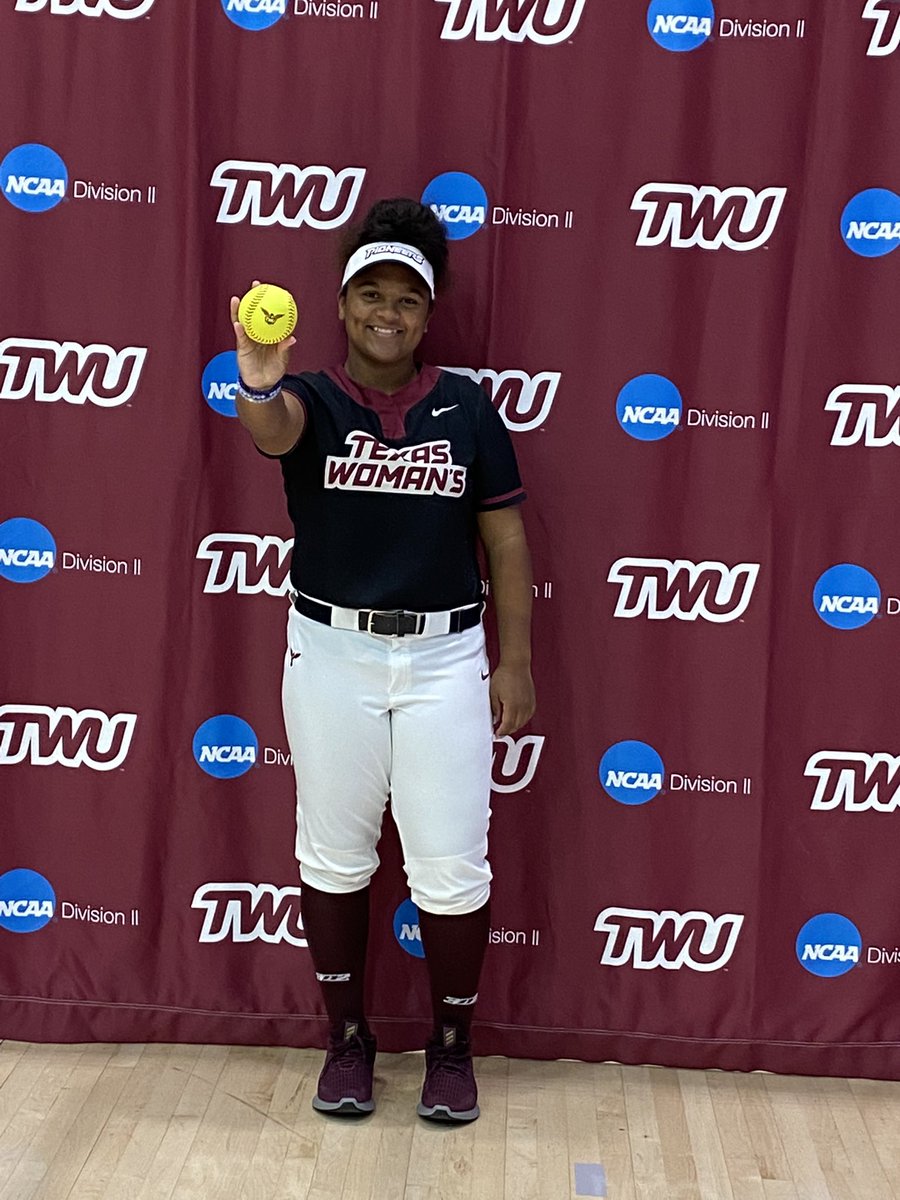 2023lizzie's tweet photo. I am very excited to announce that I will be continuing my academic and softball career at Texas Woman’s University!! Thank you to my coaches and Coach McNutt and Coach Sims, I’m excited for the future!! @AFsoftball05 @Coach_McNutt @TWUSoftball @FarmersSoftball @FarmersSoftball https://t.co/ieLvEPtU8x