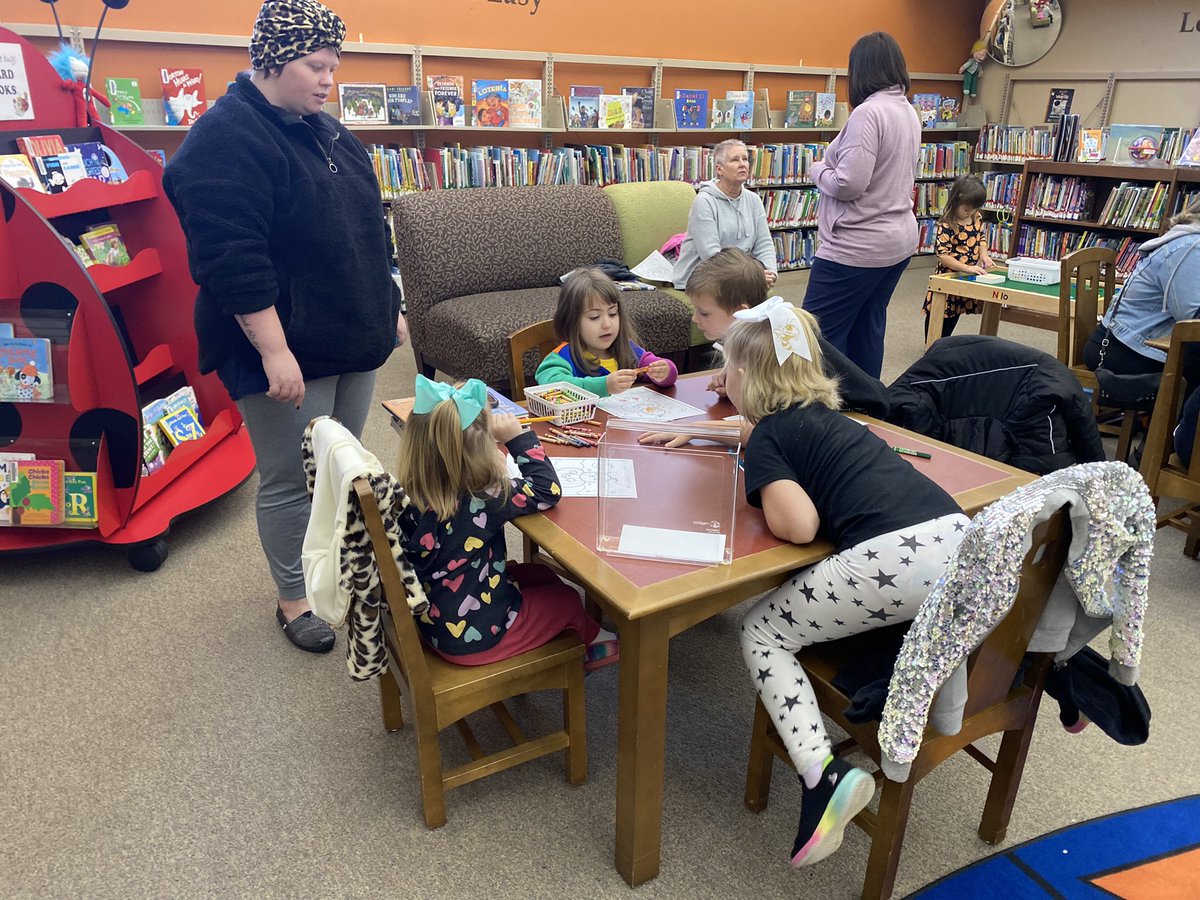 stony12270's tweet photo. Libraries are unique spaces. This morning at Storytime, it was a place of literacy for young children. Next it was a place of art activity. Then it was a place of community for all to visit.#StonyStories #libraries #library #hackingschoollibraries https://t.co/cjmHpAFfJj