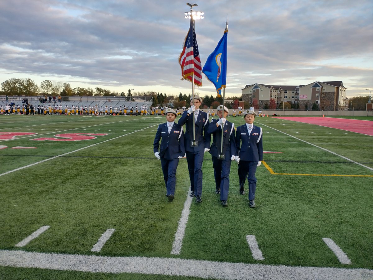 NorthAFJROTC's tweet photo. Color Guard wearing the berets and ascots.... Looking good. https://t.co/9V7mKfa6wV