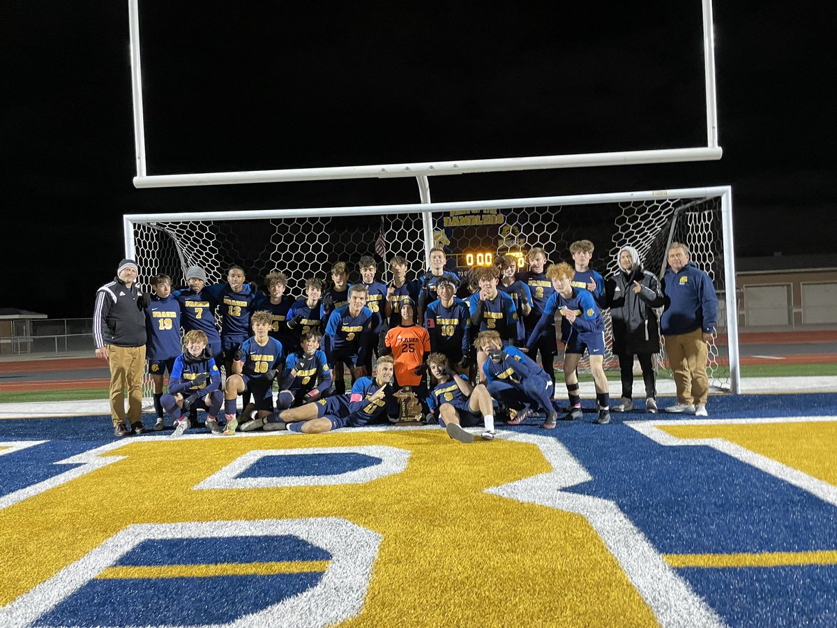 FHS Boys V. Soccer tweet media