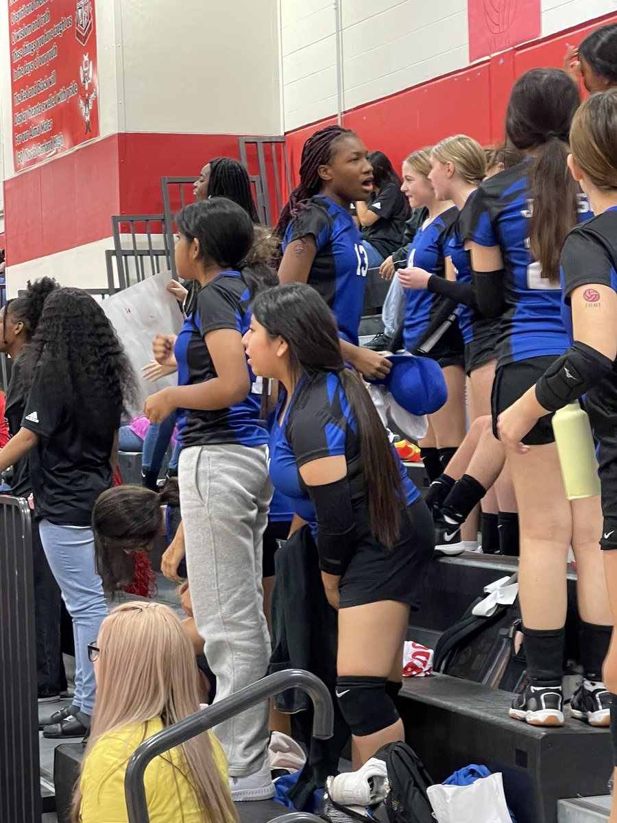 LanceK17's tweet photo. Congratulations to the @Jackson_Vikings 7th grade A team for a three game nail-biter victory!  @JTCGirlsCoaches @DavidDunphy17 @lesterhampton @szburt Next up is 8th grade A. LET’S GO! https://t.co/EZEa7G53WB