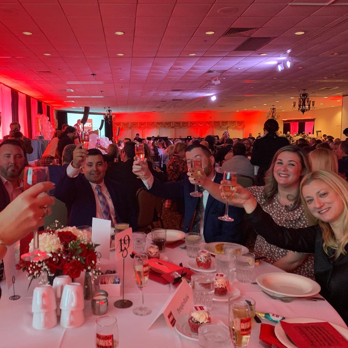 BankAtPeoples's tweet photo. PeoplesBank was thrilled to be honored with our 8th Best Local Bank and our 10th Best Mortgage awards at tonight’s Reader Raves awards ceremony.
#BankAtPeoples #PeoplesBank #RealSimpleBanking #westernma #wmass #pioneervalley #ma #readerraves https://t.co/bcGUSOT8Du