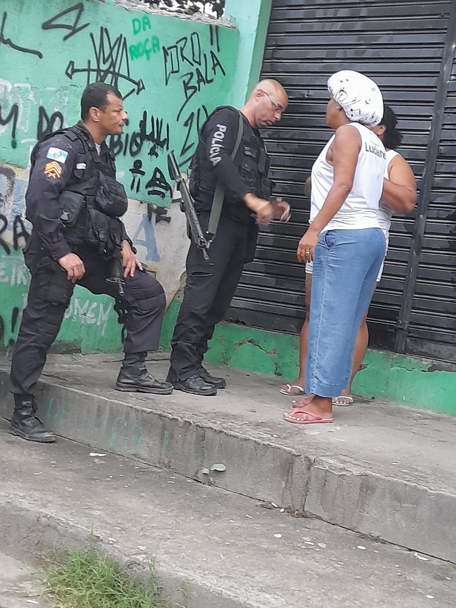 LuaC1506's tweet photo. Ela queria ter poder pra lutar pelos direitos dos moradores, mas infelizmente o povo não quis que ela tivesse. https://t.co/v2h5yjZKuS