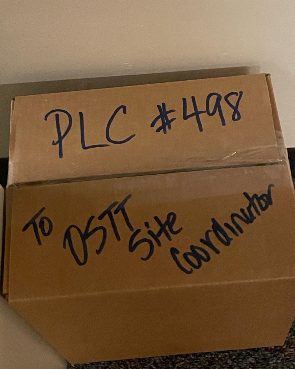 ExpandLearnCMS's tweet image. Today we spent the day organizing and packing supplies for our #OSTTProgram sites. Thank you to our friends at @classrmcentral for ALWAYS supporting the staff and students of @charmeckschools. We appreciate you! #CMSOSTT #CMSPartners