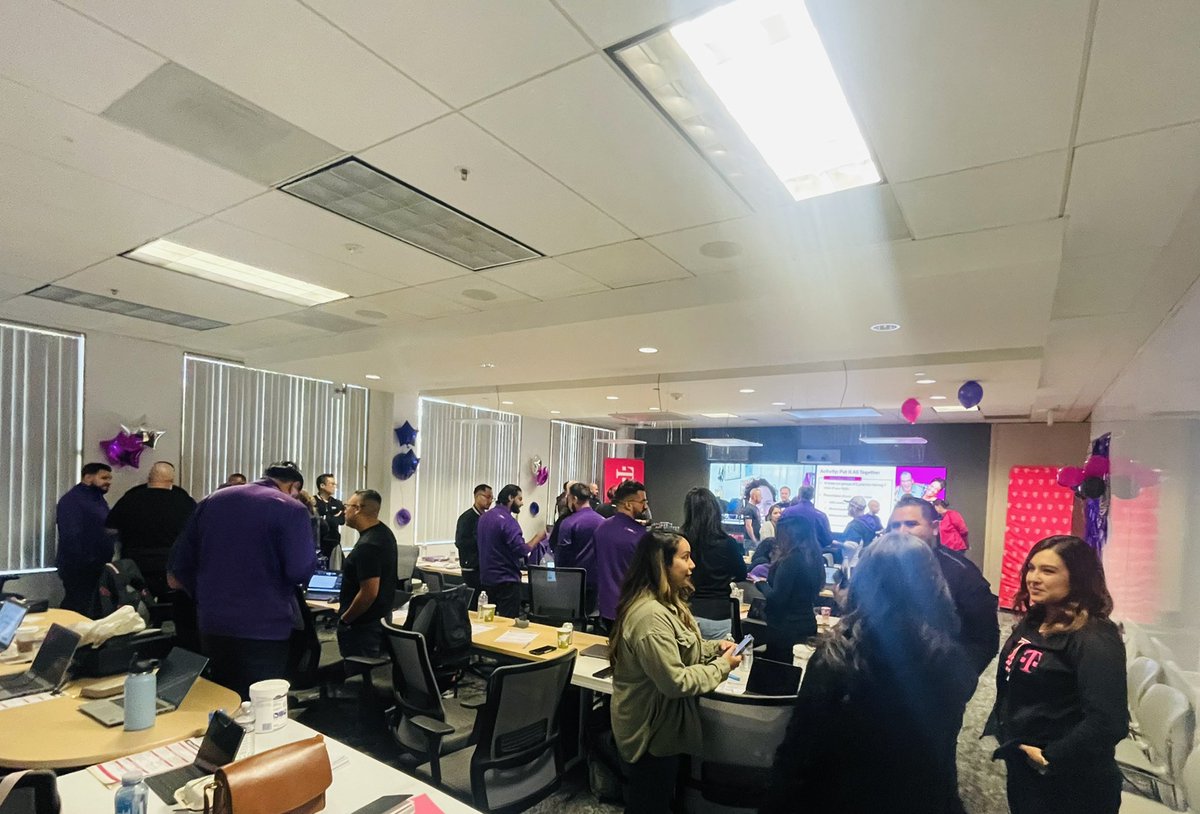 Team Irvine brought the 🔥 for our DDM training! The energy &amp;engagement had us pumped!🙌🏼Thank you <a href="/SteveGerevas/">Steve Gerevas</a> <a href="/AnnieG_FL/">Annie Garcia</a> <a href="/thayesnet/">Terry Hayes</a> <a href="/amyptrainer/">Amy Priest</a> <a href="/TrainerTinaT/">Kristina Turner</a> <a href="/Sentowski8/">MJS</a> <a href="/eddienavarrete/">𝚎𝚍𝚍𝚒𝚎 𝚗𝚊𝚟𝚊𝚛𝚛𝚎𝚝𝚎</a> <a href="/Jim7764/">Jimmy Ratliff</a> <a href="/BrandyYeager2/">しゅう31</a> for the insights &amp; investment! <a href="/JonFreier/">Jon Freier</a> <a href="/JamesLeeWW/">James Lee</a> <a href="/ErikSodik/">Erik Sodik</a>