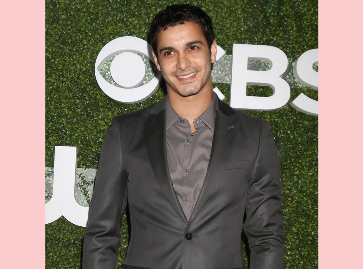 thanchia's tweet photo. Good night #Elyesgabel I hope all your eyes light up again very soon. Do not forget that there are those who believe in you. sweet dreams and better wake up PRETTY EYES...   #IbelieveinElyesGabel https://t.co/QBJ8O86leD