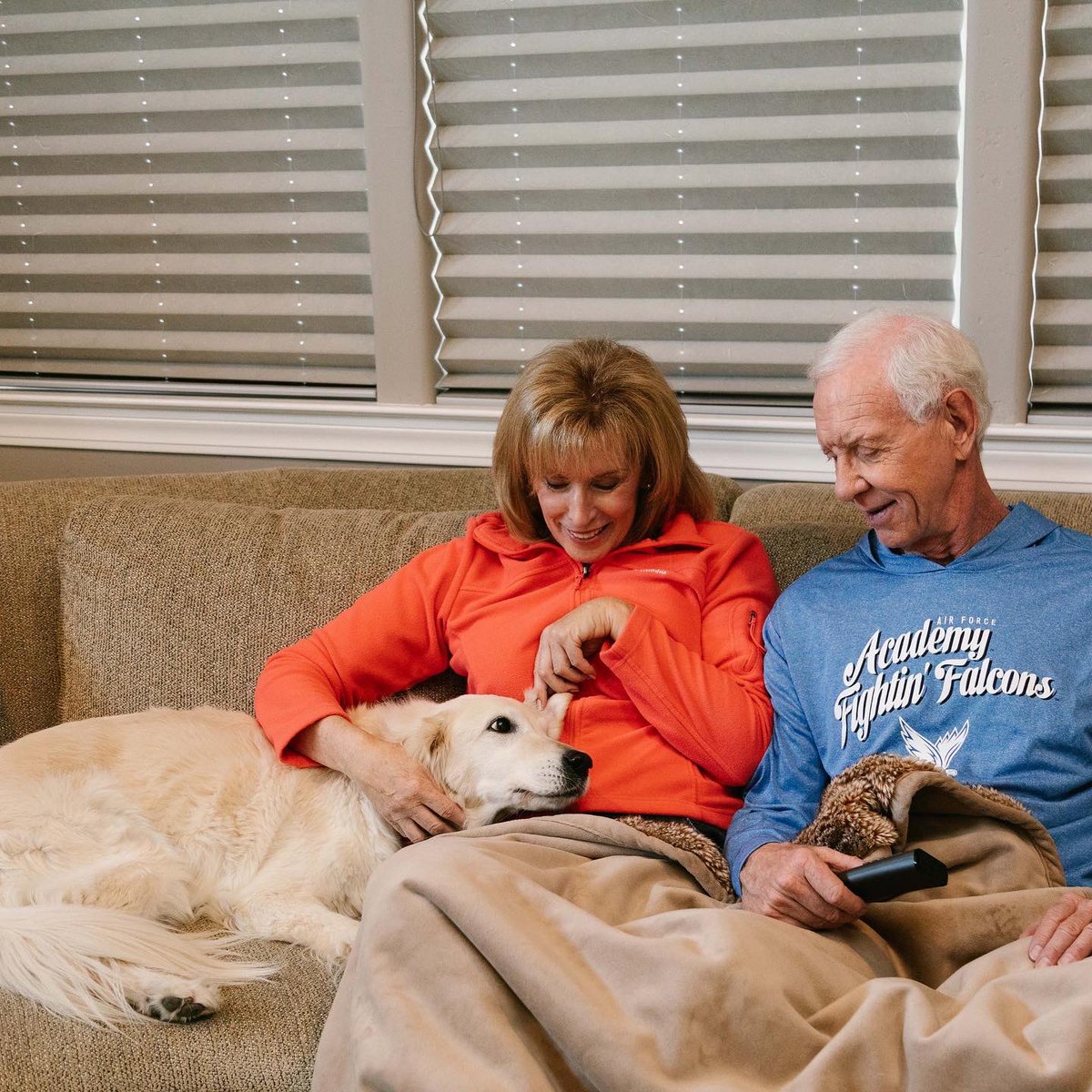 Captsully's tweet photo. We have said goodbye to our sweet Jolie. It was a shock to our family, &amp; we already miss her dearly.

We’d like to thank those in the #veterinary community who have graciously helped guide us through the tough end of life care for several of our animals these past two years. https://t.co/TYRAqpIrov