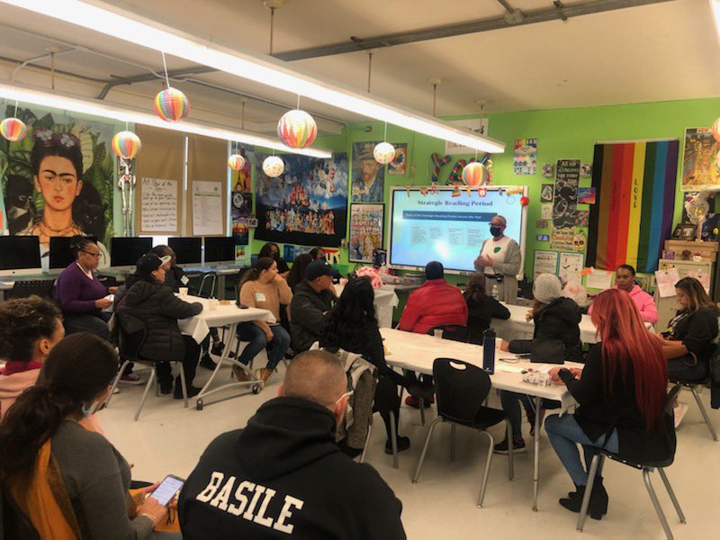 MottHall467 tweet media