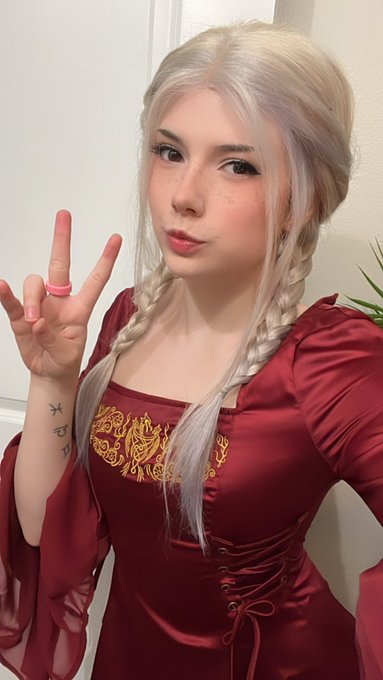 I&rsquo;m a targaryen :3 https://t.co/Ju2040VaWJ