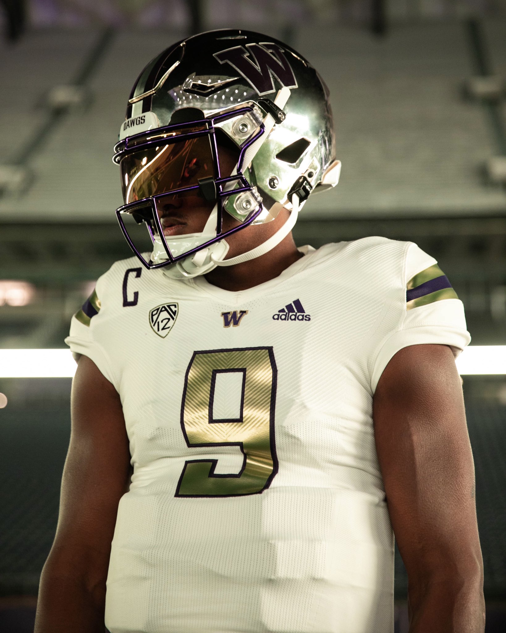 UW Huskies unveil new Adidas 'Husky Royalty' uniforms for Arizona State  game