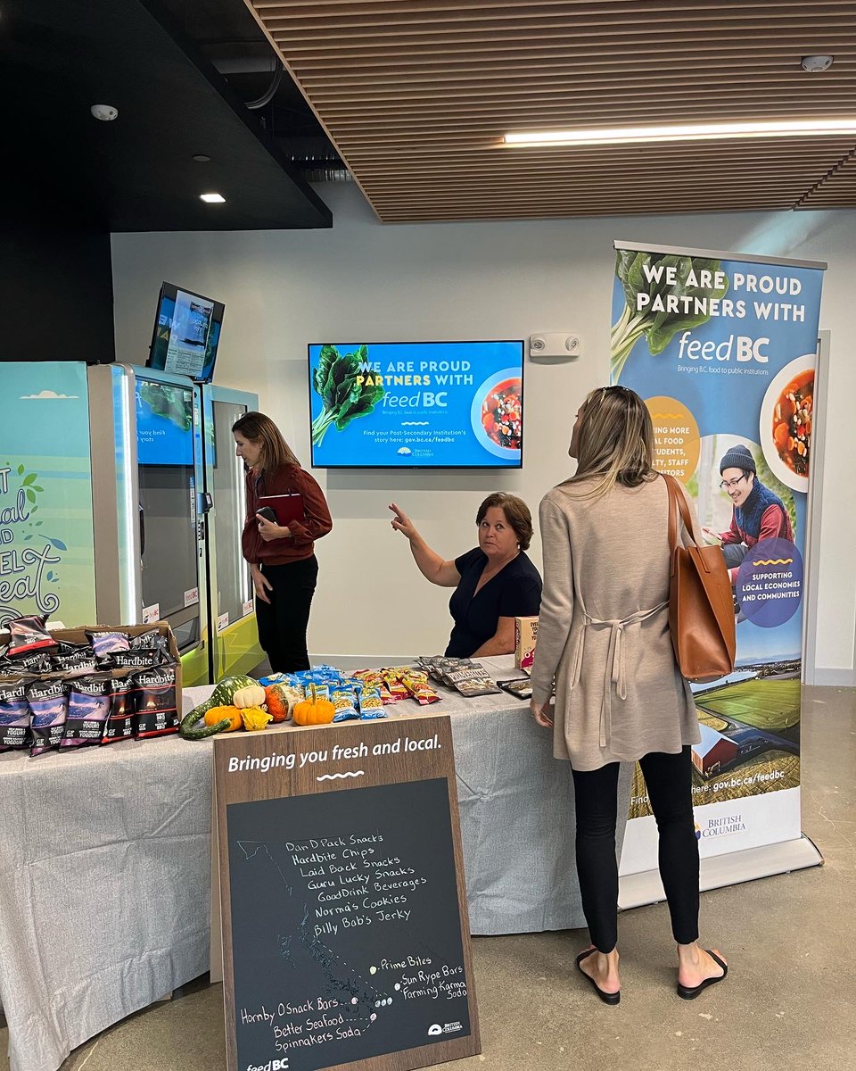 EatDrinkBuyBC's tweet photo. We are very excited for the partnership between Feed BC, BCNET, and Ryan Company vending machines, featuring 100% local BC products in post-secondary institutions across the province! 👏
#BuyBC #FeedBC #SupportLocal https://t.co/aP4BbiVt7Y