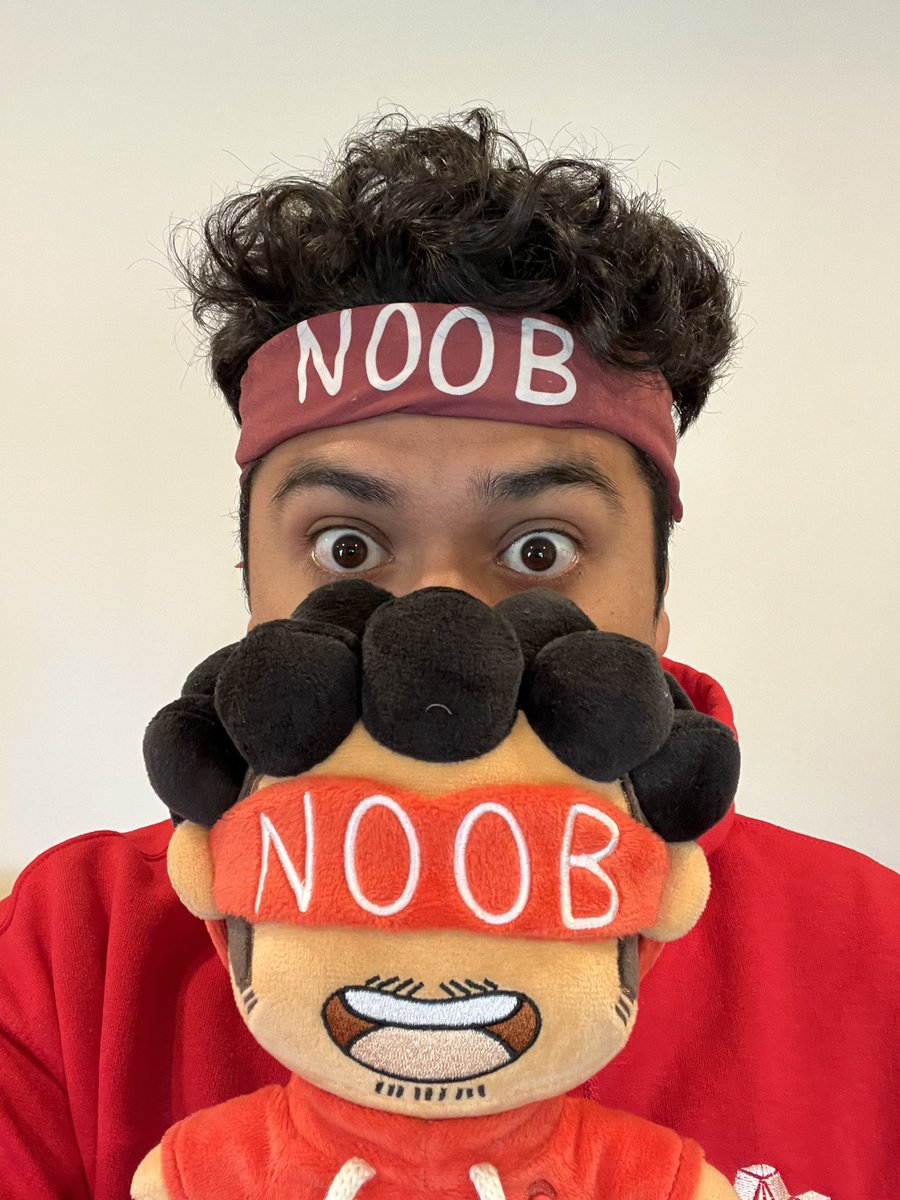 I’m doing a giveaway for my new youtooz plush!  Retweet + follow <a href="/youtooz/">youtooz</a> to enter and the winners will be announced on the drop day OCTOBER 22nd!