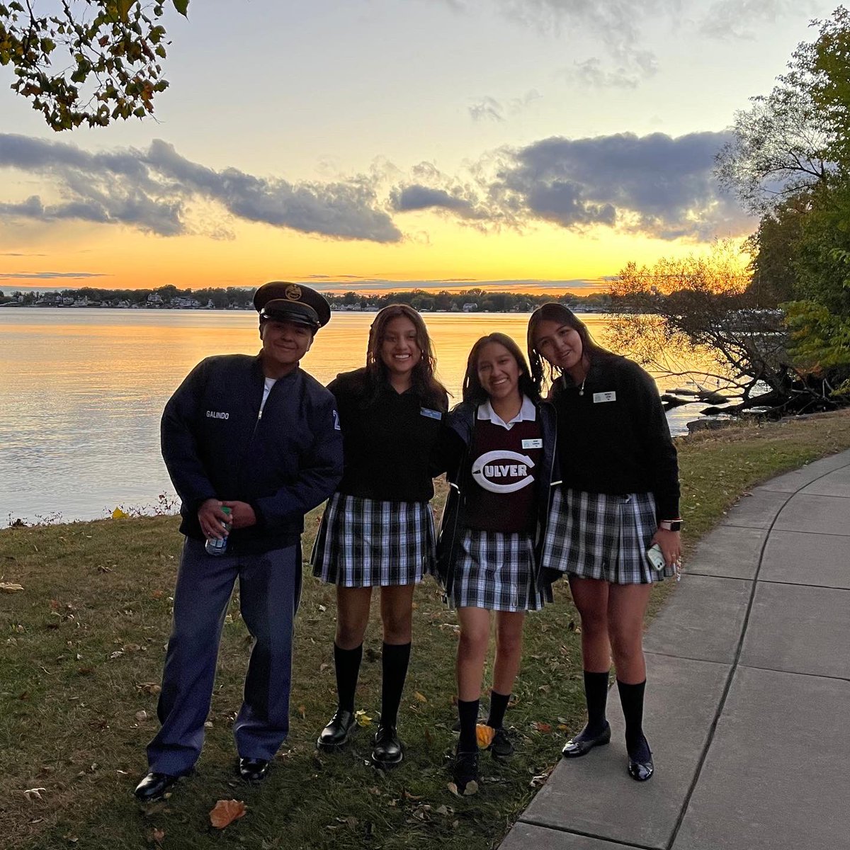 YESscholars's tweet photo. YES LA staff recently visited four scholars at @CulverAcademies in Indiana for Parents' Weekend. Students involved in track, football, crew, cheerleading, and rifle corps demonstrated their talents over the weekend!🎉 https://t.co/G1Mijuwbzp