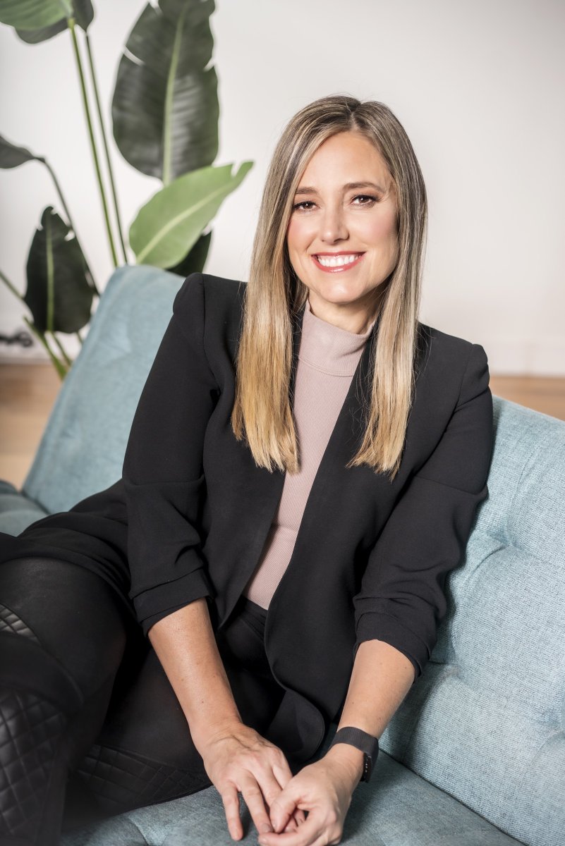 marc_saltzman's tweet photo. 6/7: I'm also joined by #tech expert and #entrepreneur
@ambermac on an all-new #TechTech #radioshow and #podcast (below). Amber joins us to talk about recommended #apps for #SmallBusinessMonth.
Tune in below, and scrub forward to the last 10 minutes!
https://t.co/RHTOKl96o1 https://t.co/hLGkM23lyH