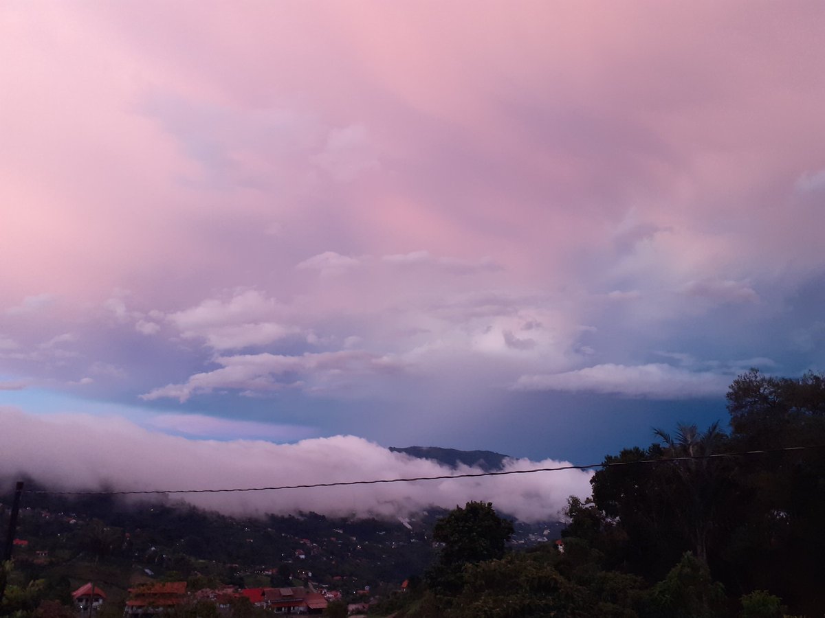 CTovar03's tweet photo. El cielo es el límite 🌦💪💖
#coloniatovar #Alemania #venezuela #gutenacht https://t.co/gVhV3dCS90