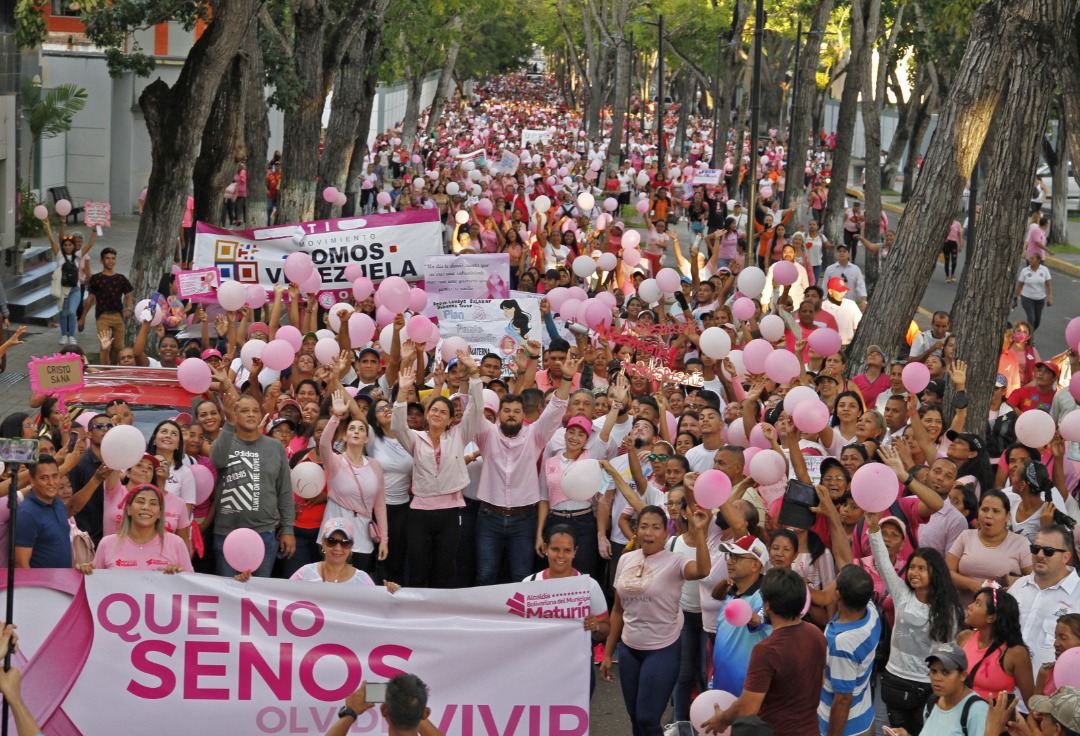 ErnestoLunaPsuv's tweet photo. Buscamos incentivar el cuidado de todos y todas.

Recuerden que la detección precoz a fin de mejorar el pronóstico y la supervivencia de los casos de cáncer de mama sigue siendo la piedra angular de la lucha contra este cáncer. https://t.co/ZC2iz0sMXf