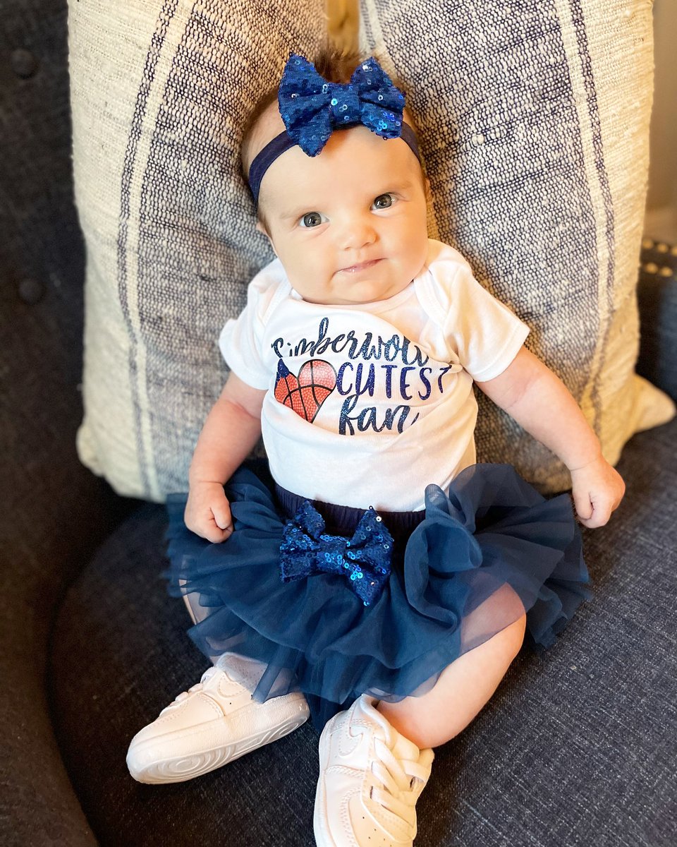 JennEricksen's tweet photo. Hey @Timberwolves - meet your newest, biggest fan. 💙💚 https://t.co/Vgg7SP0edy