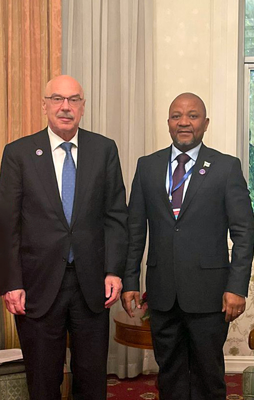 UN_OCT's tweet photo. On the margins of #DushanbeCTProcess Conference, USG @UN_OCT Voronkov met with:
#Botswana #CounterTerrorism Analysis & Fusion Agency DG Mosate
#Russia MOFA Director & SR for International anti-terrorist cooperation Tarabrin
#ROK Ambassador in 🇹🇯 Kwon Dongseok
@UN_CTED https://t.co/y9ByhQuROK