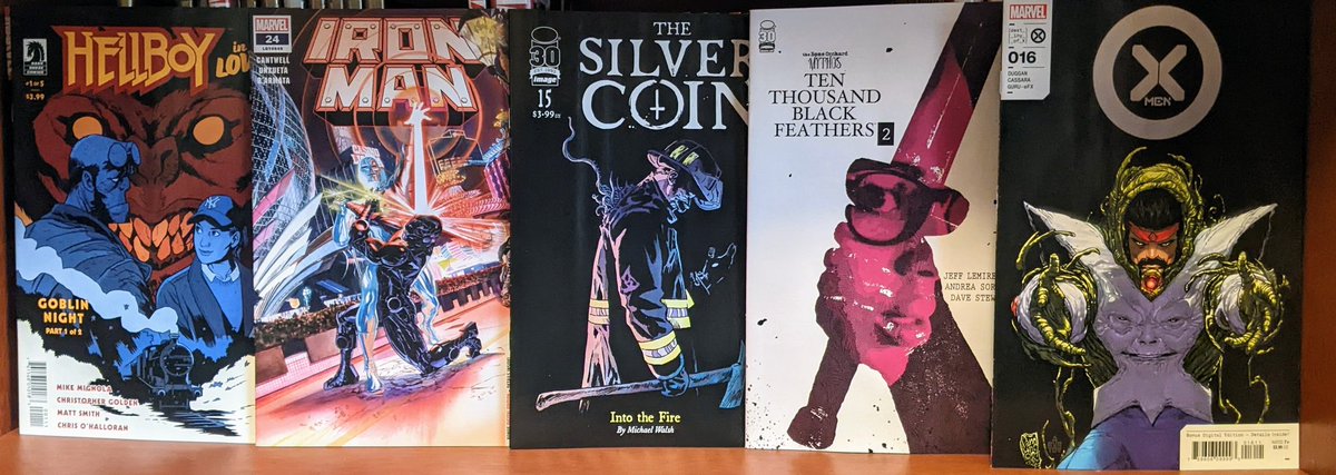 Kurtopolis's tweet photo. Happy #NCBD everyone! Another decent size week for me! No idea where I'm gonna start. What are you excited about?! #comics https://t.co/YTlM9EGq6N