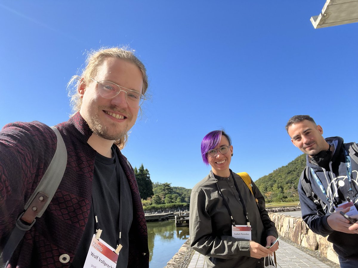 wolfvollprecht's tweet photo. Happy to be back in person at #ROSCon2022 with @ihuicatls and @carlosherrerob! Looking forward to talk about how to use our tools for teaching (@RoboStack, @ProjectJupyter) in a bit https://t.co/2QwFPSVazf
