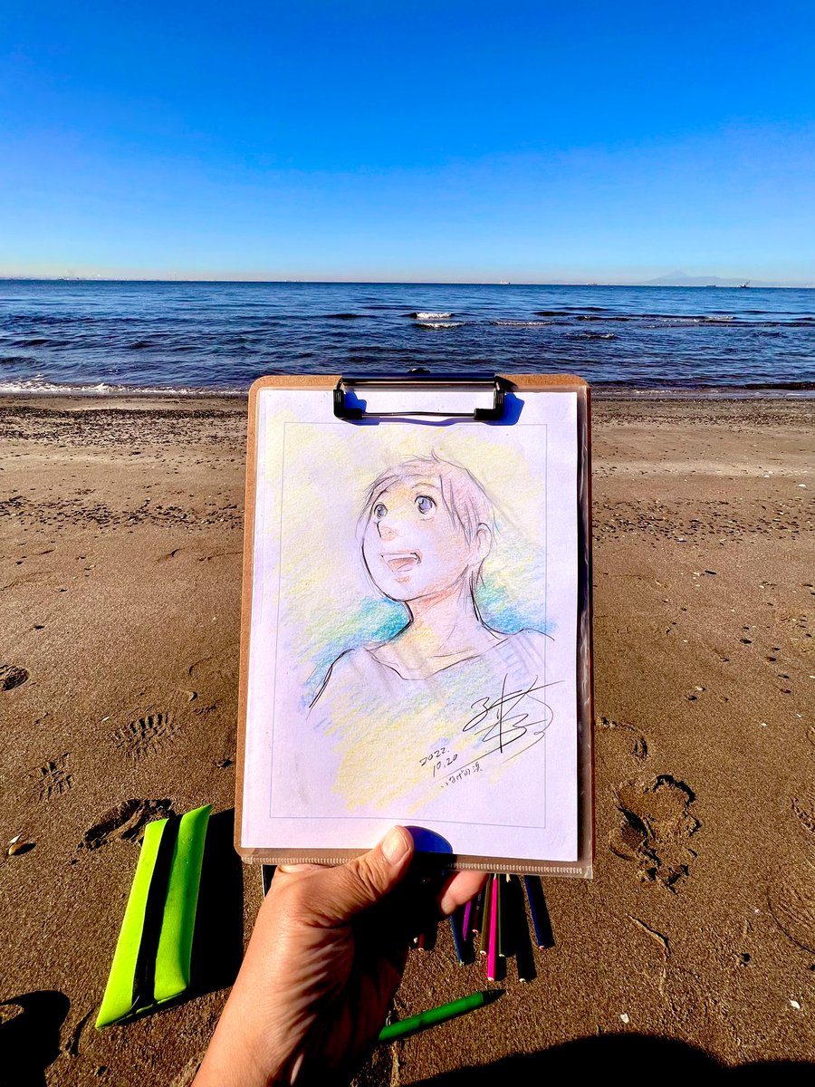 Yoshitoki_N's tweet photo. パパチャリ散歩。今朝の「いなげの浜」浜辺と富士山と太陽。 https://t.co/IGbq9eHiX4