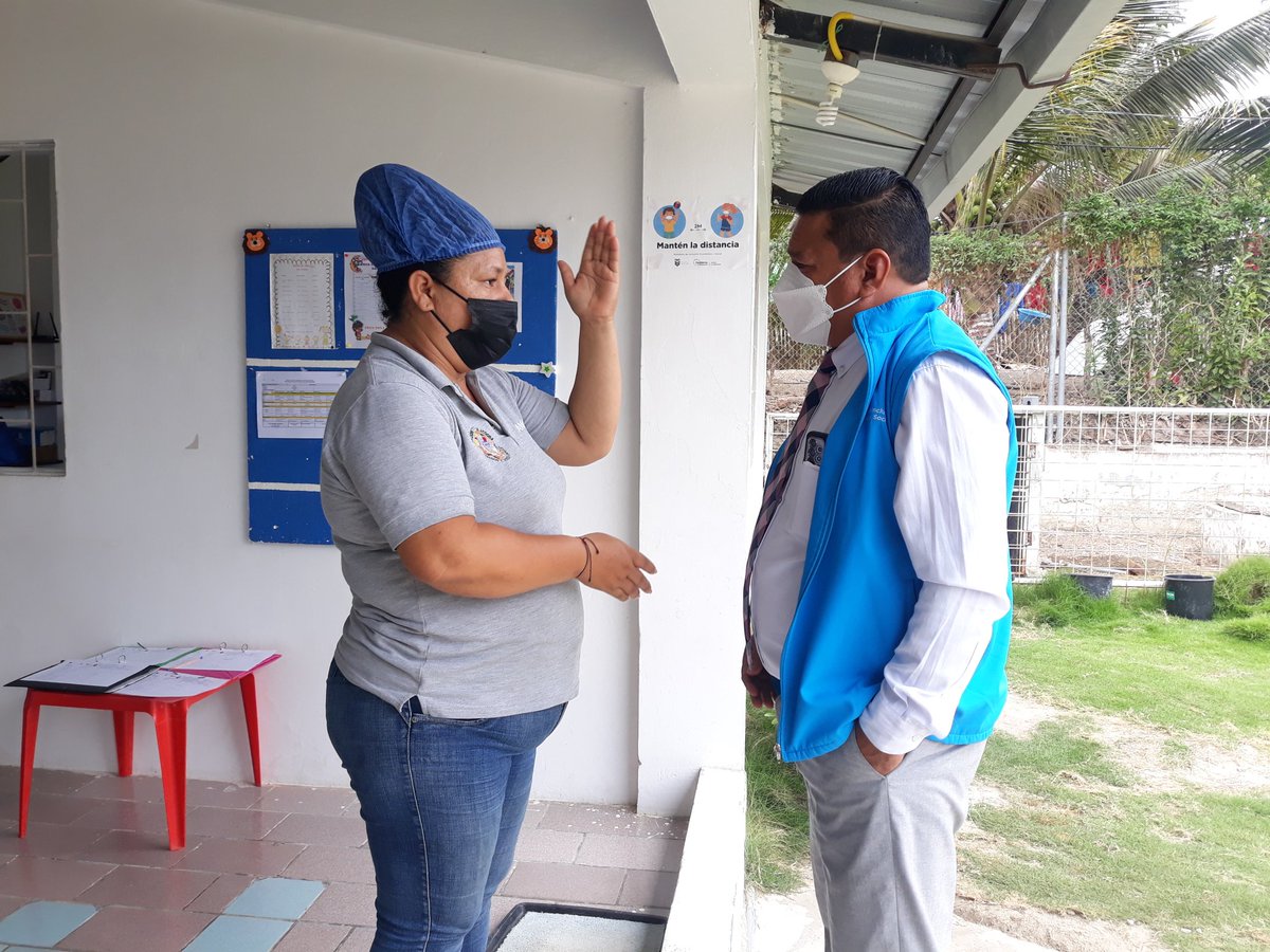 Patricioav70's tweet photo. #MiesChone| En recorrido visitamos los CDI #Chispita #AngeldeMiGuarda #Babylandia y #UnionInfantil donde observamos las instalaciones, verificamos el proceso de alimentación y dialogamos con las coordinadoras sobre las necesidades y mantenimiento de los CDI.
@EstebanBernalB https://t.co/4QYAseqbSi