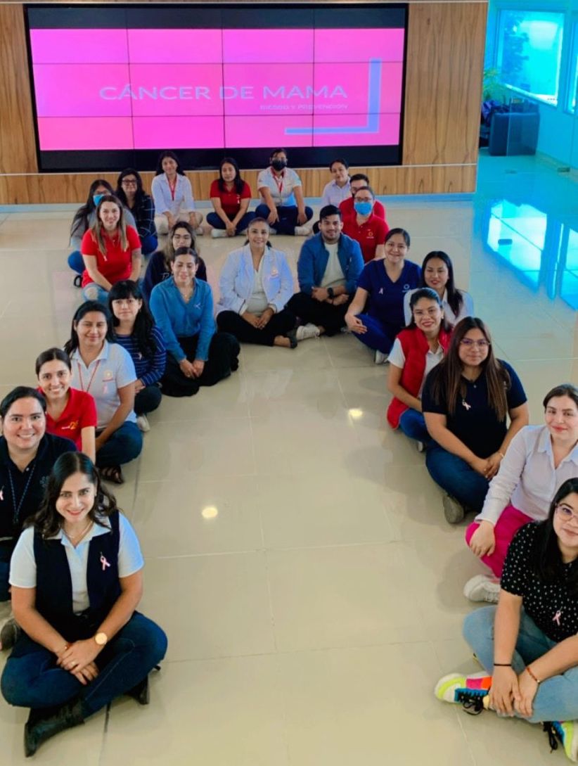 En Nuvoil durante el mes rosa, nos unimos a la concientización en hombres y mujeres sobre la importancia de detectar oportunamente el cáncer de mama.

Recuerda que la autoexploración y diagnóstico temprano puede salvar vidas. ¡Por ti, por mi y por los que amas!

#CancerDeMama