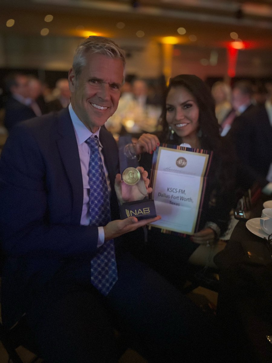 HawkeyeOnAir's tweet photo. Pretty good night in New York City as New Country @963kscs won the National Association of Broadcasters Marconi Award for Country Station of the Year https://t.co/uUifVpPQYC