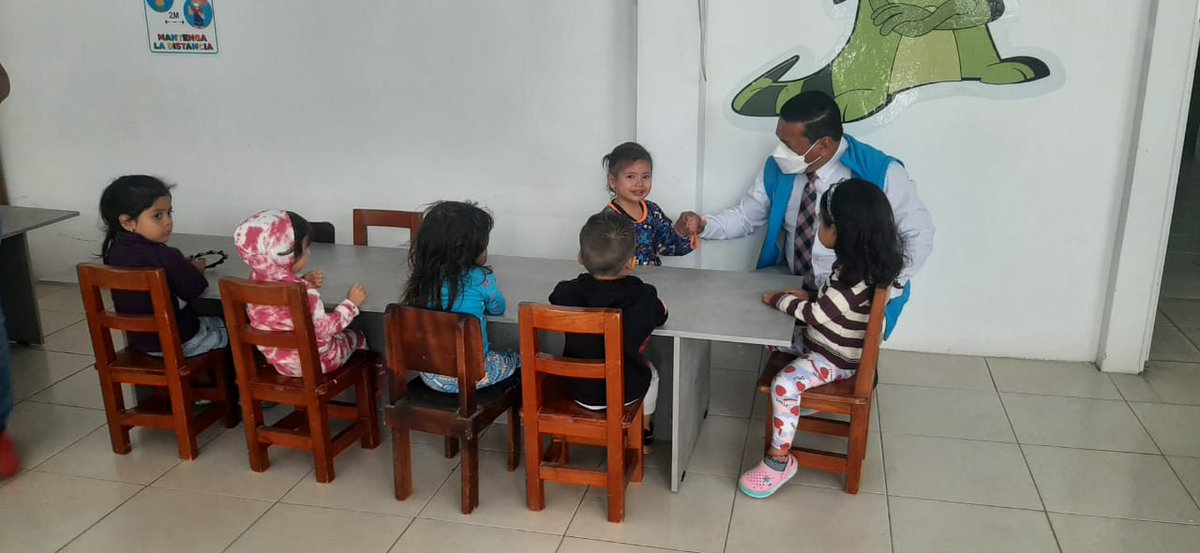 Patricioav70's tweet photo. #MiesChone| En recorrido visitamos los CDI #Chispita #AngeldeMiGuarda #Babylandia y #UnionInfantil donde observamos las instalaciones, verificamos el proceso de alimentación y dialogamos con las coordinadoras sobre las necesidades y mantenimiento de los CDI.
@EstebanBernalB https://t.co/4QYAseqbSi