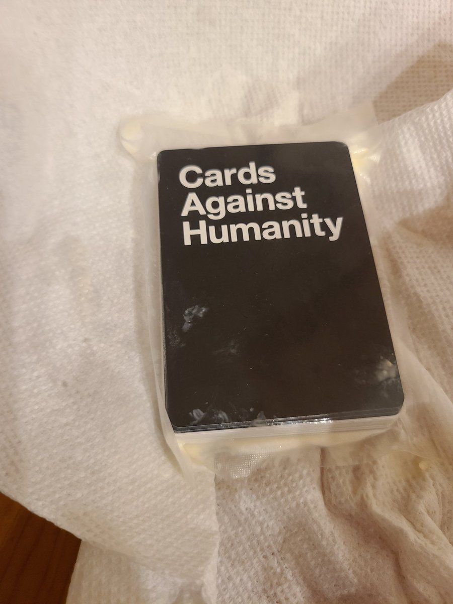 andrewx221's tweet photo. @clamonaise @CAH #clamonaise this is insane, hilarious, and utterly disgusting https://t.co/82wqn4Qni9