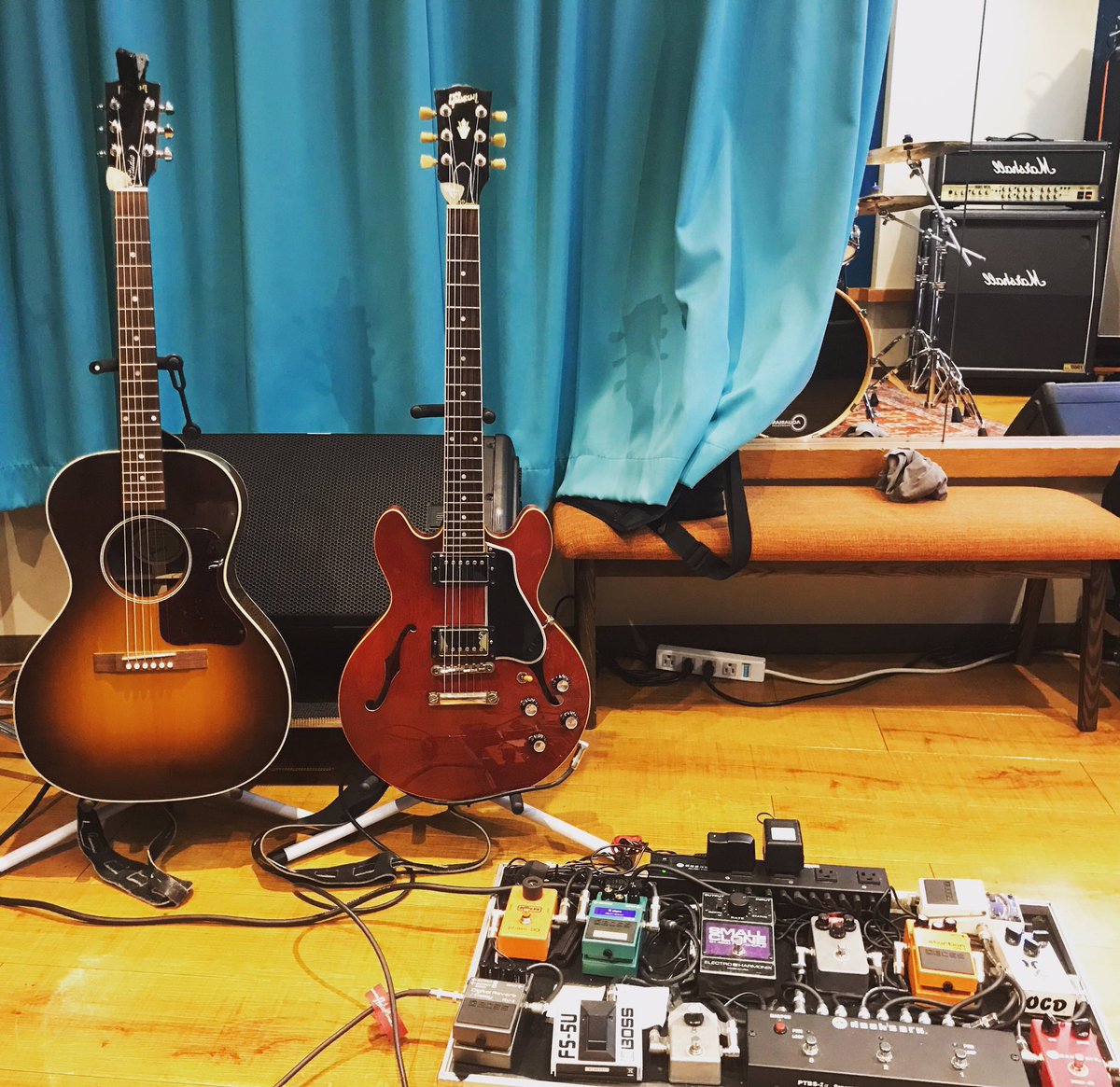 ko_sukeD's tweet photo. 朝活

#guitar
#effctor 
#acousticguitar 
#gibson
#gibsones 
#gibsones339
#gibsonl00
#gibsonl00studio 
#studio 
#recordingstudio 
#vocalist https://t.co/eR0bmQBciA