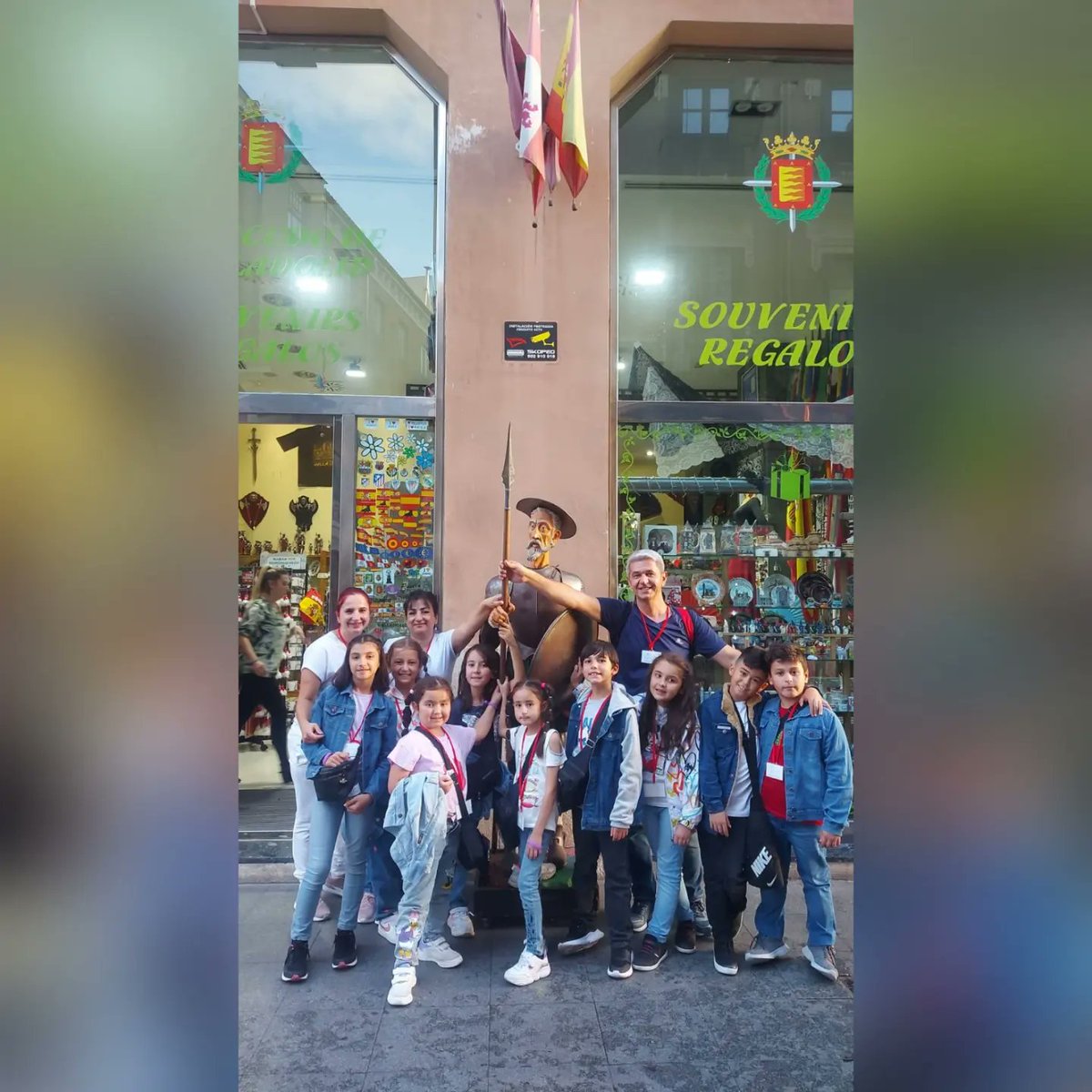 🇹🇷🇪🇸İspanya öğrenci hareketliliğimizin dört ülkenin katılımcıları İspanya/Madrid, Valladolid  ve Tordesillas’ta eğitim ve kültür gezisi gerçekleştirdiler.
<a href="/tcmeb/">Millî Eğitim Bakanlığı</a>
<a href="/ABBaskanligi/">T.C. Dışişleri Bakanlığı Avrupa Birliği Başkanlığı</a> <a href="/ulusalajans/">Türkiye Ulusal Ajansı 🇹🇷 Turkish NA</a>
<a href="/1Havaikmal/">1. Hava İkmal Bakım Merkezi İlkokulu</a>
<a href="/EskisehirMem/">Eskişehir İl Milli Eğitim Müdürlüğü</a>
<a href="/odunpazarimem/">odunpazarımem</a>
<a href="/COLEGIOPEDROI/">CEIP PEDRO I</a>
<a href="/one_climate/">One heart for the climate for our future</a>
<a href="/ErasmusWater/">Turkey Erasmus Plus Water-Friendly Schools</a>