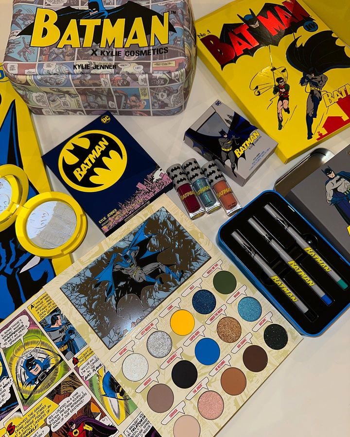 BATMAN x <a href="/kyliecosmetics/">Kylie Cosmetics</a> available now 🦇🖤🖤🖤 KylieCosmetics.com