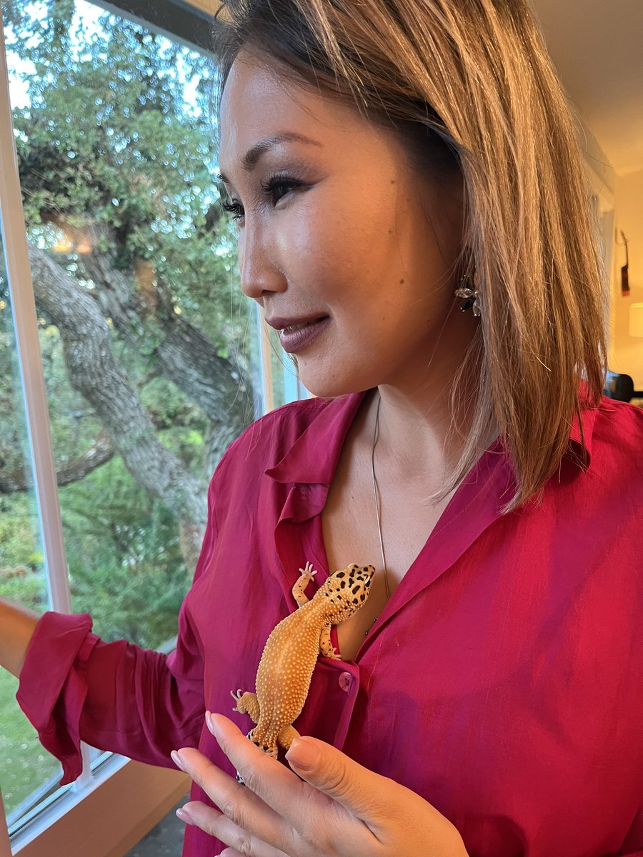 Love from the first sight❤️
<a href="/ktopenn/">Katie Penn</a> Tan-Gee