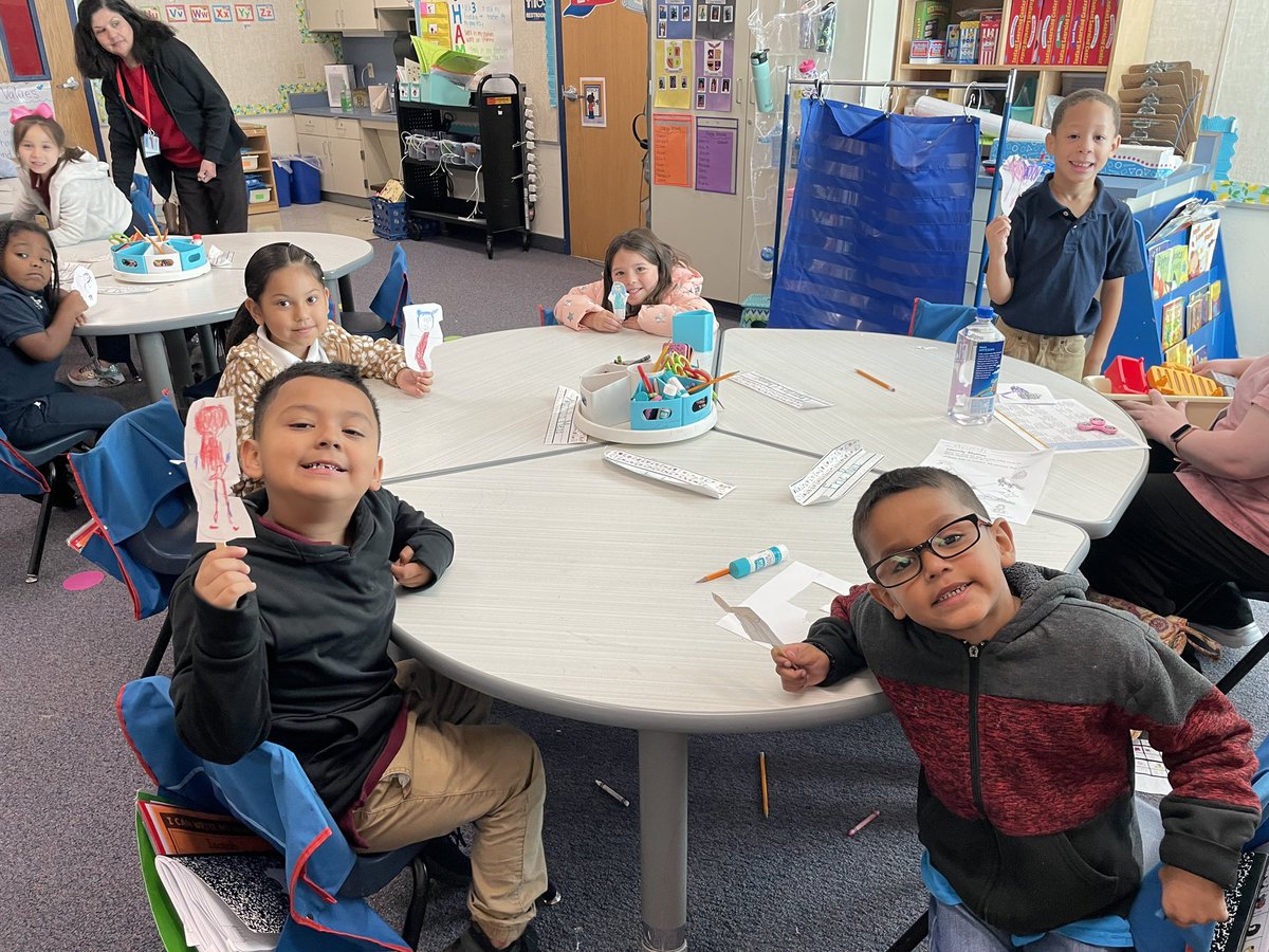 MrsKBNelson's tweet photo. We had so much fun creating our characters for our  imaginative narrative unit! ✏️@MarisolAnguita @shaunna_buck @narcym14 https://t.co/A0F9I9Wioc